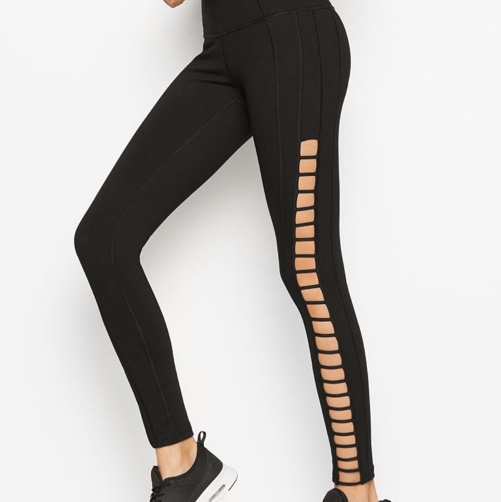 Knockout by Victoria Side Strap Tight